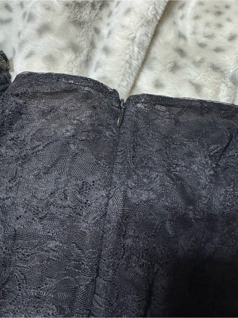STONE COLD FOX ROWAN MAXI LACE DRESS - Picture 6 of 8